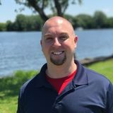 I offer Professional Pet Sitting, Dog Walking and Pet Transportation Services in Oshkosh, WI and its surrounding communities.