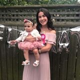 Fun female nanny interested in childcare jobs! :)