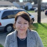 Available: Loving pet sitter! Dog walking, boarding, and cat sitting! Im in the Richmond area! East Bay ok!