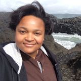 Pet sitter/dog walker with 2 years of professional experience