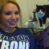 Vet tech looking to pet sit on the side!