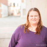 Skilled Elderly Caregiver in Galesburg, Illinois
