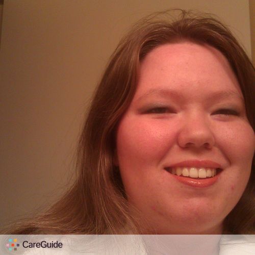 Pet Care Provider Lauren E's Profile Picture