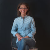 Available: Caring House and Pet Sitter in Boston