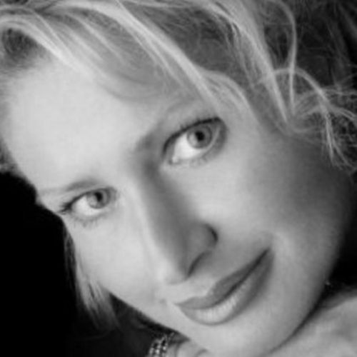 Housekeeper Job Busy Mom's Profile Picture