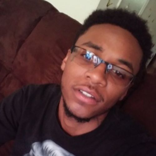 Housekeeper Provider Derrick West's Profile Picture