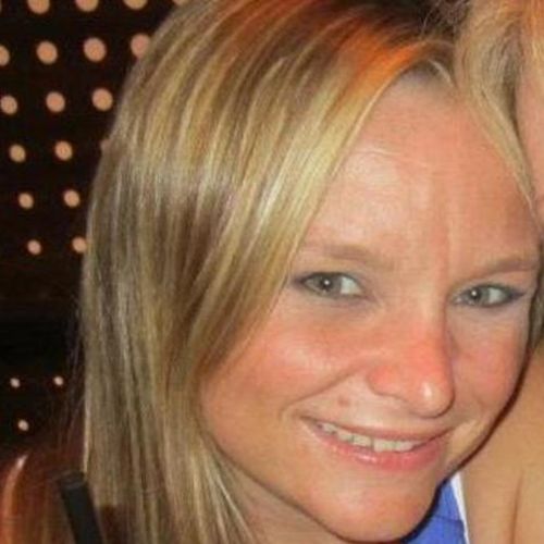 House Sitter Provider Carly E's Profile Picture