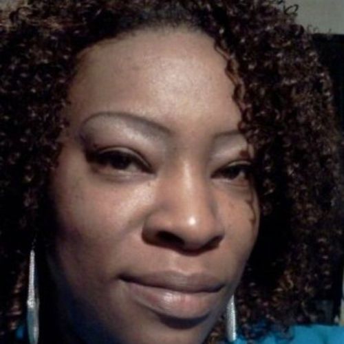 Housekeeper Provider Lakrisha B's Profile Picture