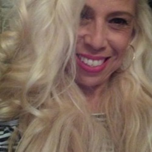 House Sitter Provider Christine D's Profile Picture