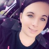 Hello my name is Ashley. I am offering house cleaning(: