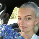 I am a dog lover and would love to watch your dog and have a lot of experience with dogs