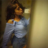 Very Beautiful Petite Fast House Cleaner and babysitter