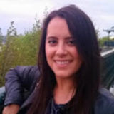 Young Professional and Animal Lover Seeking House Sitting Jobs