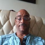 The Bronx House and Pet Sitter Seeking Work in New York