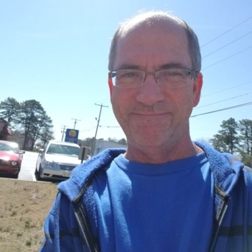 Housekeeper Job Edward R's Profile Picture