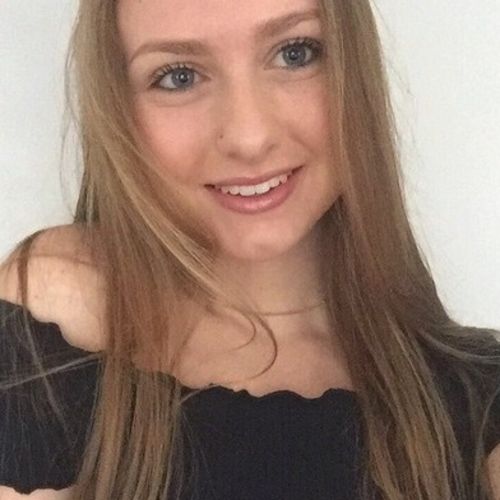 Canadian Nanny Provider Ashleigh L's Profile Picture