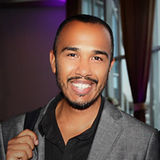 Creative photographer that will meet and exceed expectations. Please visit for more samples