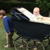 Family looking for au pair/nanny in Canada with travel to France