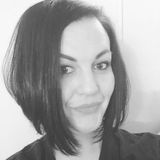 Childcare Teacher looking to share my services on weekends and date-nights.
