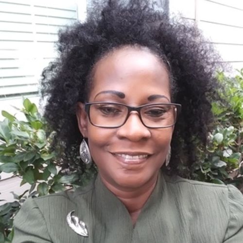 House Sitter Provider Diana R's Profile Picture