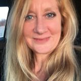 Professional Pet and Home Sitter in Bloomington-Normal. Animal Reiki Practitioner.