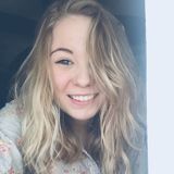 Student with pet care experience interested in providing care and love for your favorite fur babies!