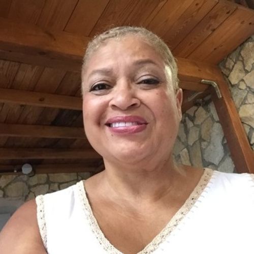 House Sitter Provider Brenda M's Profile Picture