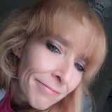 I am a former pet groomer of 20+ years, looking for a new career path with pets.