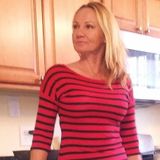 My name is Iwona. I assist patients with day-to-day tasks and offer physical and emotional support in everyday life.