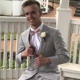 Im 19, good with animals, and kids.