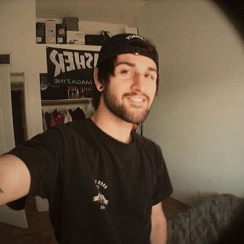 House Sitter Provider Skylar Harvey's Profile Picture