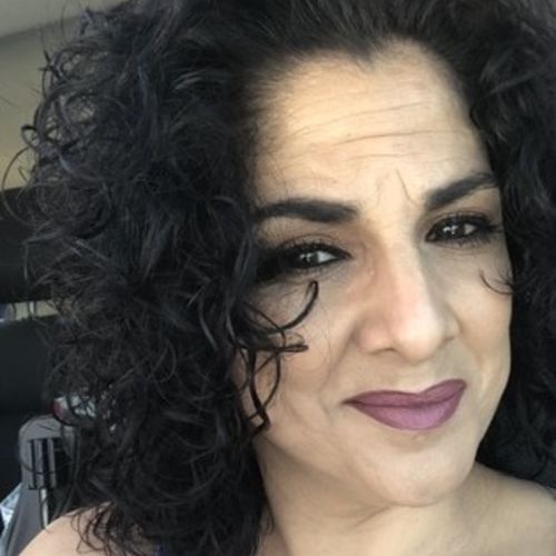 Housekeeper Provider Lavina R's Profile Picture