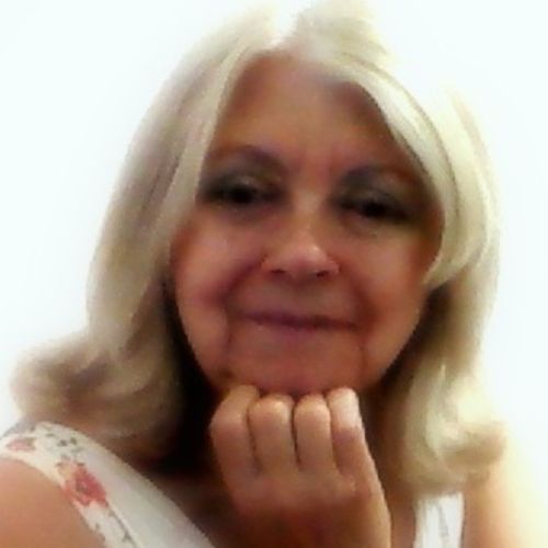 House Sitter Provider Tina Fran L's Profile Picture