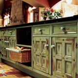 Kitchen Cabinet Staining & Antiquing Services