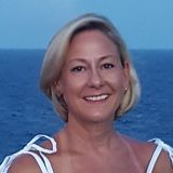 Searching for a House and Pet Sitter Job in Fountain Hills, Arizona or scottsdale