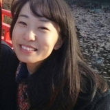 7 years experience in Japanese nursery school and 80 babysitters experience