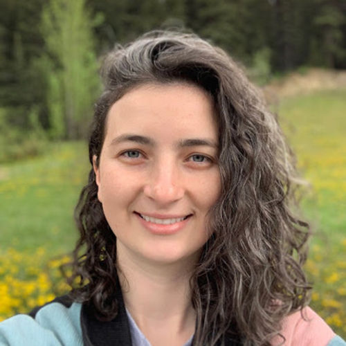 Housekeeping, Organizing, Pet sitting services in Calgary, Alberta 🤗