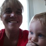 Bettendorf Baby Sitter Interested In Work in Iowa