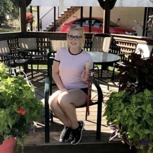 Canadian Nanny Provider Julia B's Profile Picture