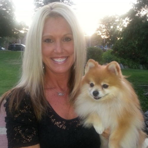 Pet Care Provider Julie W's Profile Picture
