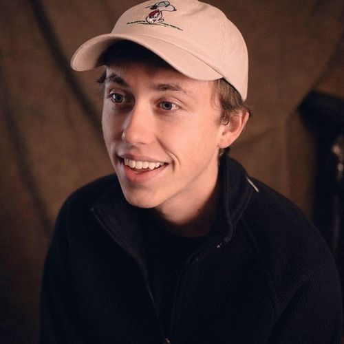 House Sitter Provider Joel Anderson's Profile Picture