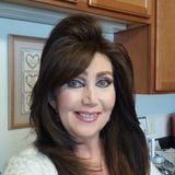 Flexible, Trustworthy, Professiona House, Elder and Pet Sitter in the Harrisonburg, Weyers Cave, Staunton and surrounding are