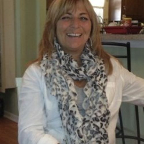 House Sitter Provider Roseann M's Profile Picture