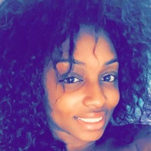House Sitter Provider Andrea Mathews's Profile Picture