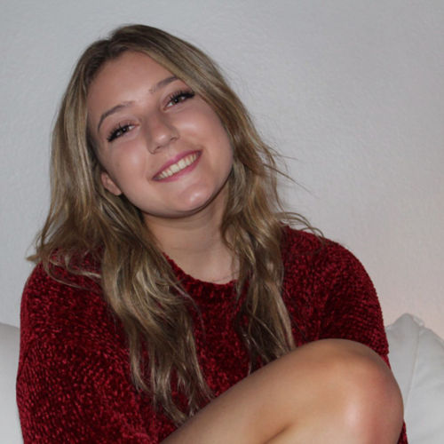 Canadian Nanny Provider Téa B's Profile Picture