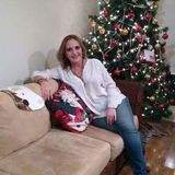 Lourdes Flores