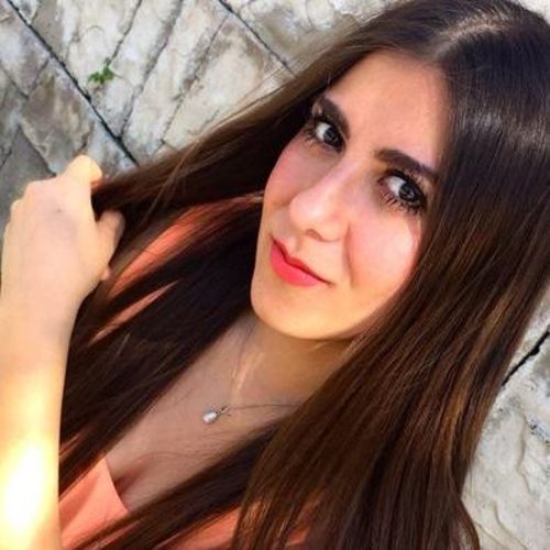 Housekeeper Provider Abril Cassani's Profile Picture