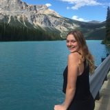University student looking for sitting jobs