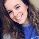 Frankfort Babysitter Available For Being Hired