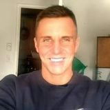 Hey everyone, my name is Alex Patterson! I'm a 28 year-old, local pet sitter in the Gig Harbor-Tacoma area.